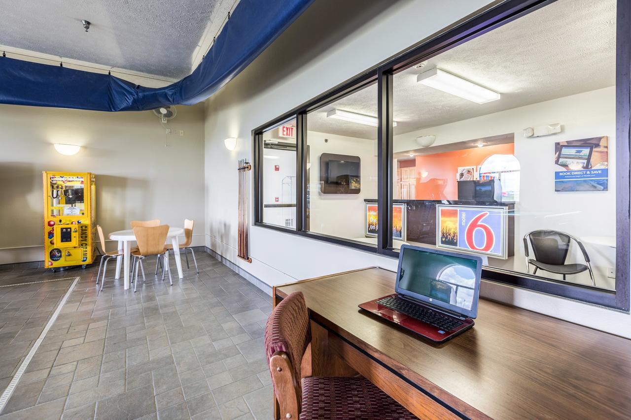 Motel 6-Percival, IA Council Bluffs Esterno foto